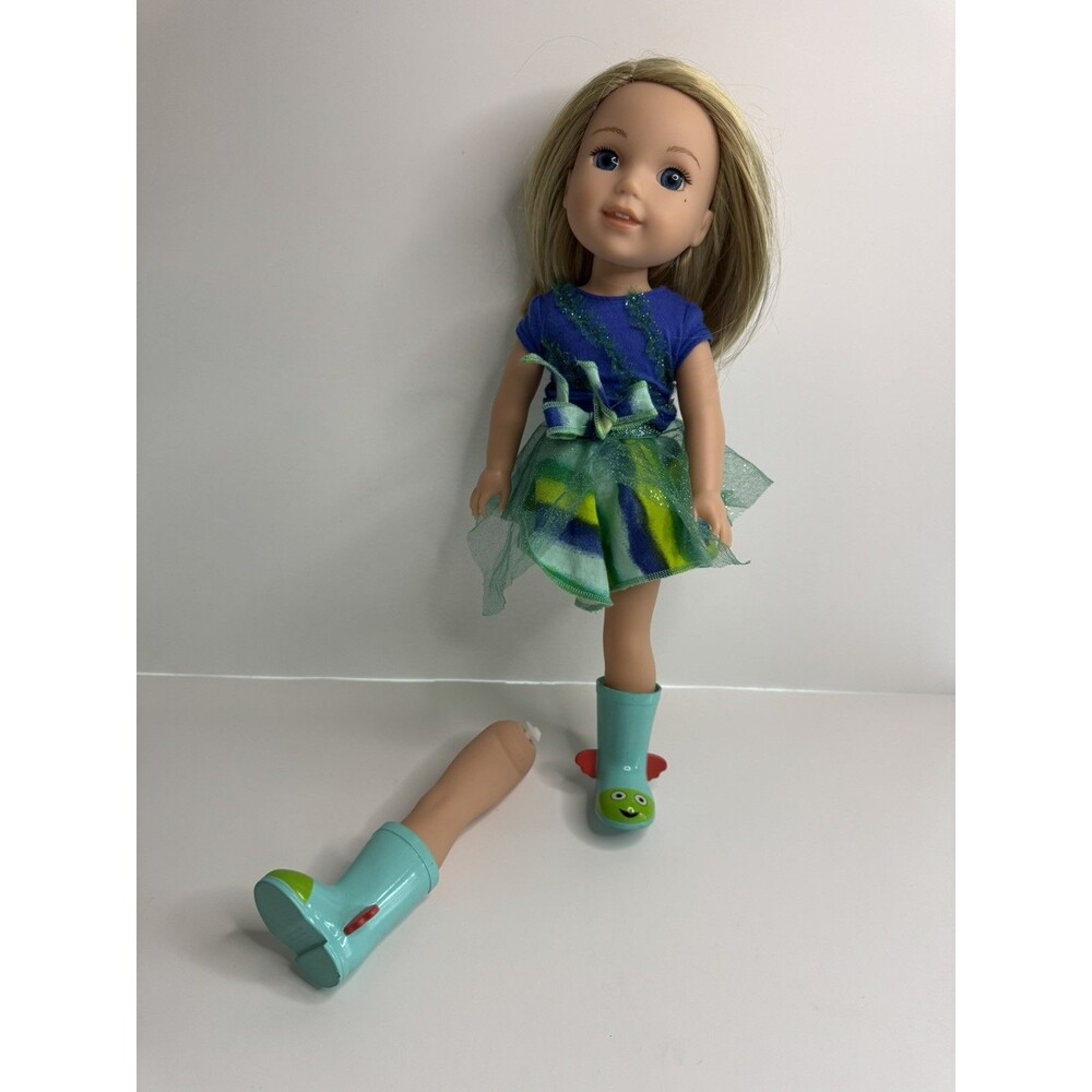 AMERICAN GIRL DOLL Wellie Wishers CAMILLE Blonde Hair - right detached leg